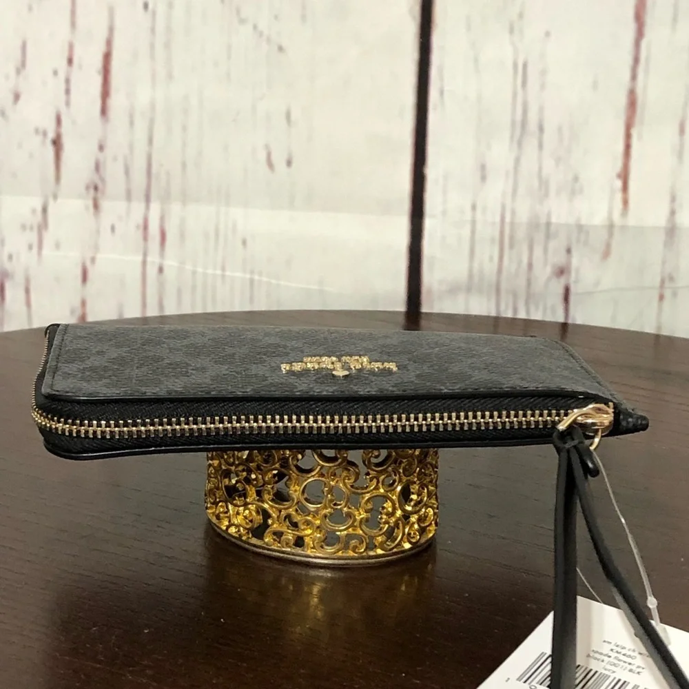 Kate Spade Black Wristlet